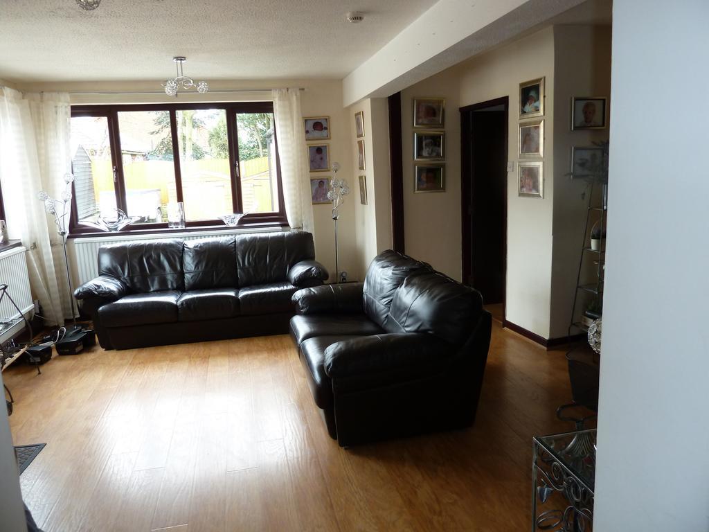 Smithy Lodge Guest House Leyland Extérieur photo