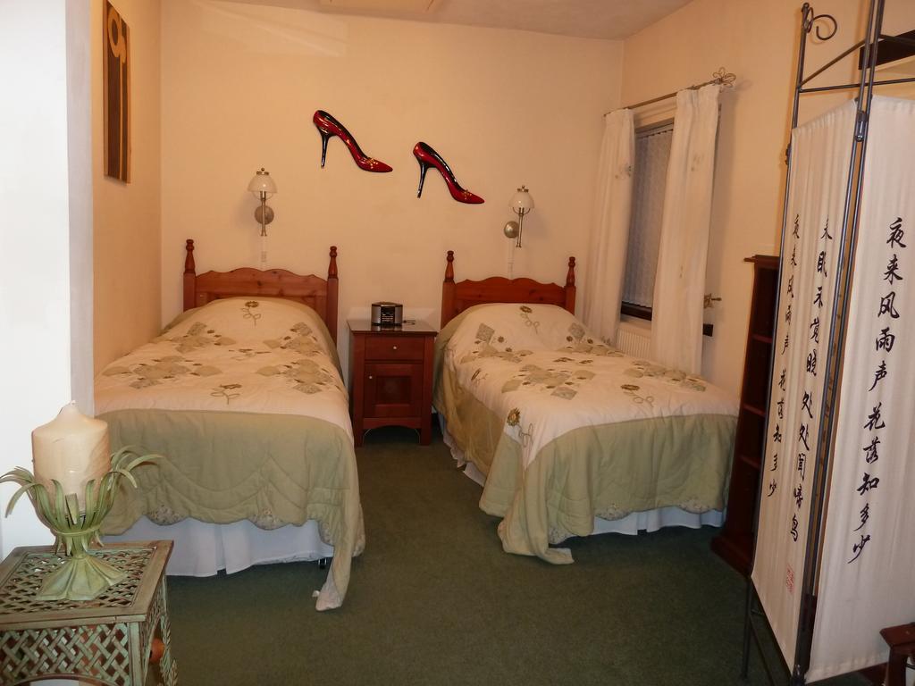 Smithy Lodge Guest House Leyland Extérieur photo